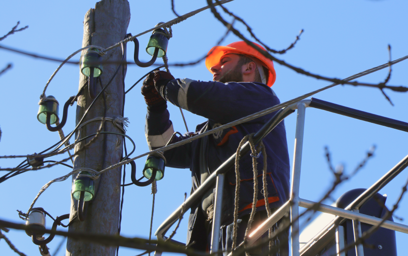 Бліцрепортаж 13.03.2026 Капітальний ремонт ЛЕП в селі Радівці
